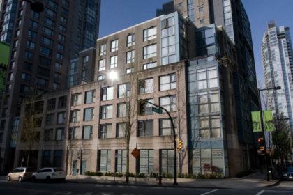 Image of Governor Tower Villas (Complete)