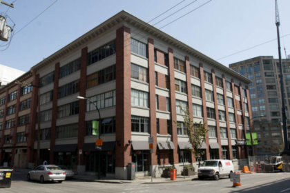 Image of 1168 Hamilton (Complete)