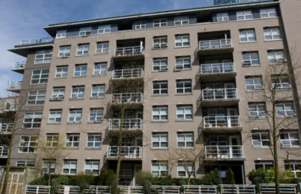 Image of Coal Harbour Co-op (Complete)